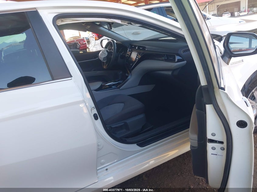 2019 TOYOTA CAMRY HYBRID LE - 4T1B31HK9KU516473