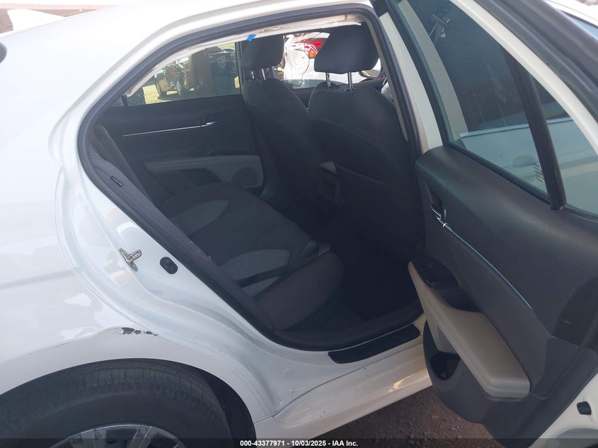 2019 TOYOTA CAMRY HYBRID LE - 4T1B31HK9KU516473