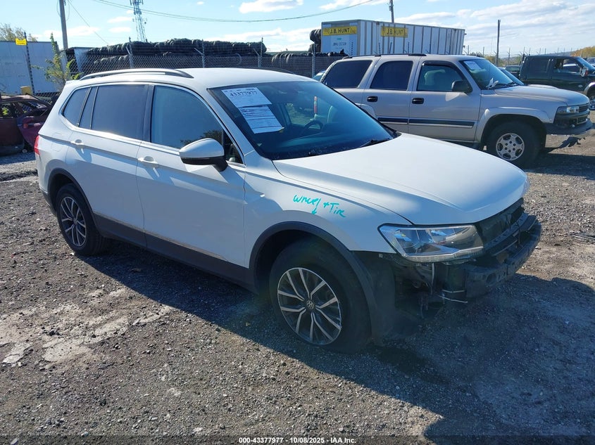 VOLKSWAGEN TIGUAN 2.0T SE/2.0T SE R-LINE BLACK/2.0T SEL