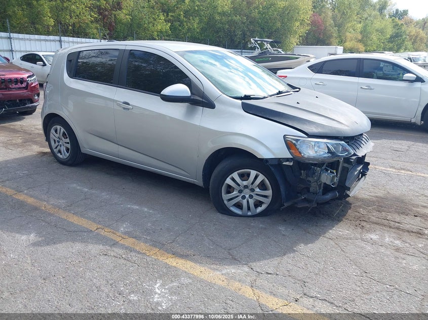 CHEVROLET SONIC FWD 1FL 5-DOOR