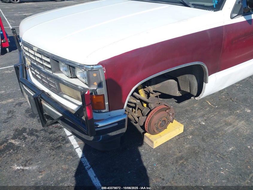 1989 Chevrolet Gmt-400 K2500 VIN: 2GCFK29K1K1181167 Lot: 43378072