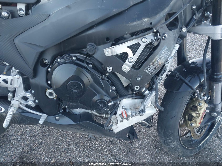 2013 Suzuki Gsx-R1000 VIN: JS1GT78A2D2101363 Lot: 43378090