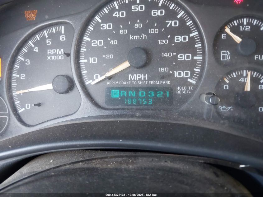 2002 Chevrolet Tahoe Ls VIN: 1GNEC13V52R279798 Lot: 43378131