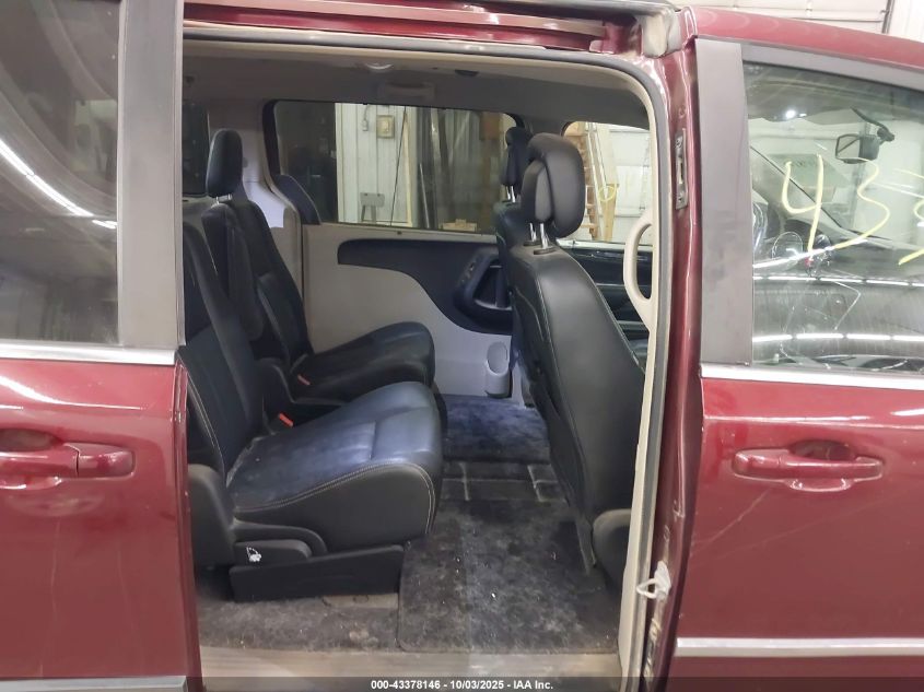 2017 Dodge Grand Caravan Crew VIN: 2C4RDGDG4HR719796 Lot: 43378146