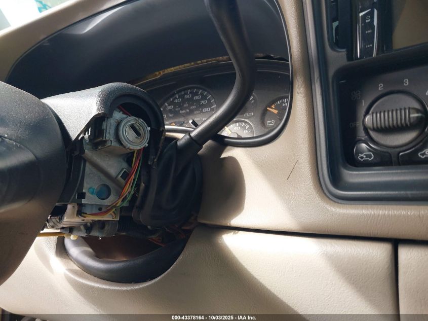 2002 Chevrolet Tahoe Z71 VIN: 1GNEK13Z92R312601 Lot: 43378164