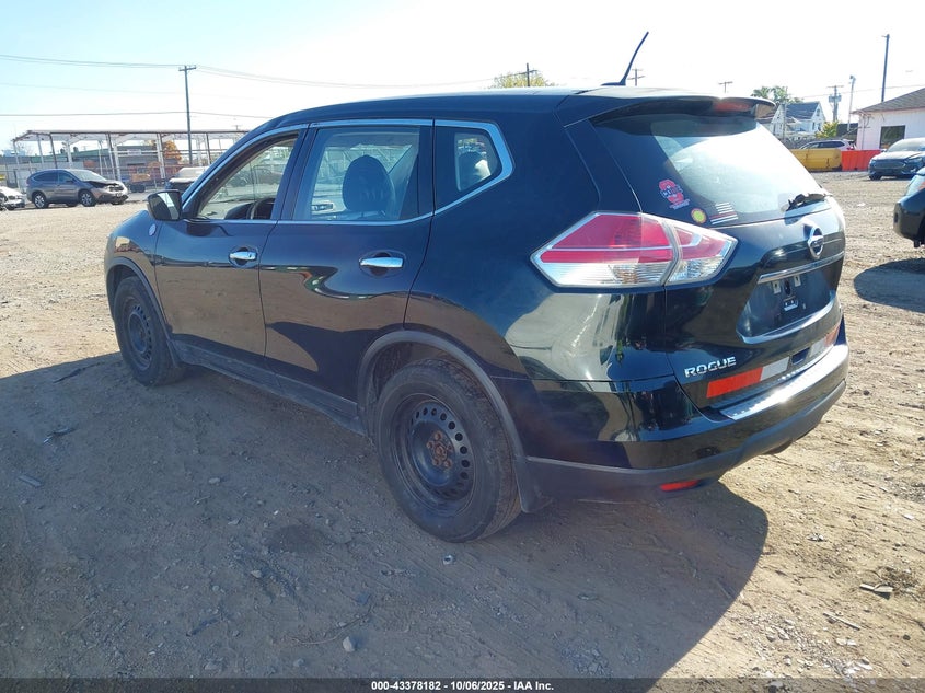 2015 NISSAN ROGUE S KNMAT2MV8FP565156