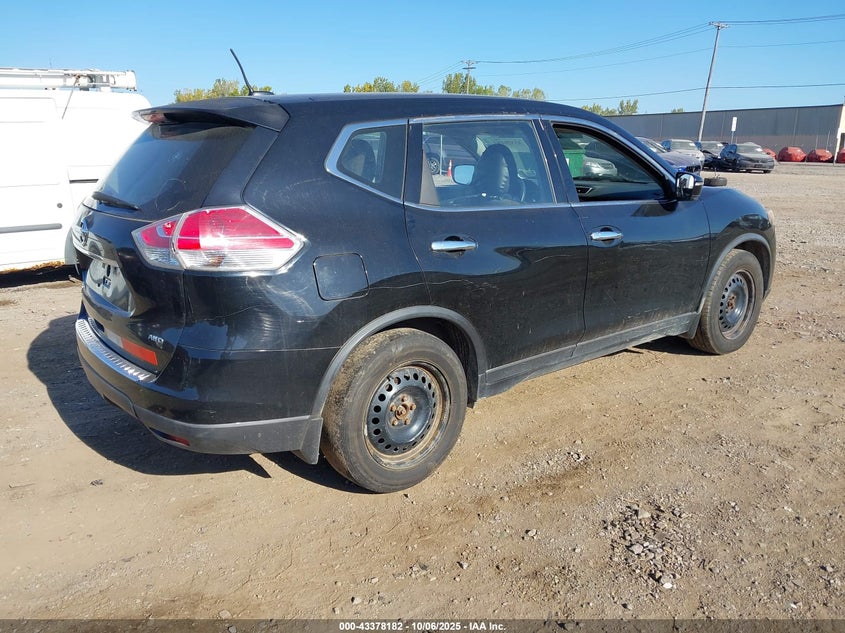 2015 NISSAN ROGUE S KNMAT2MV8FP565156