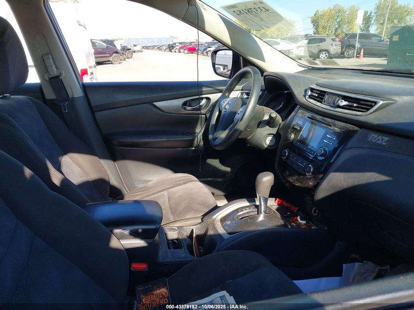 2015 NISSAN ROGUE S KNMAT2MV8FP565156