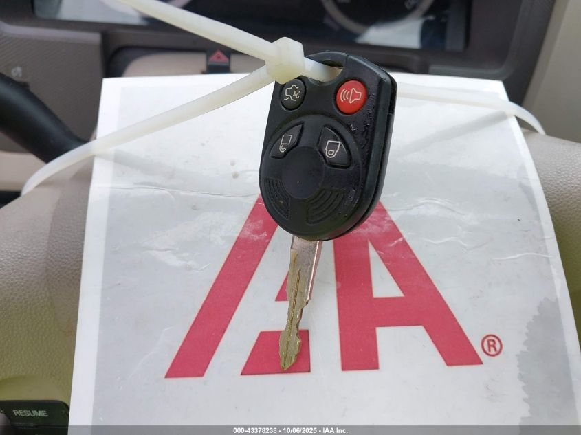 2008 Ford Escape Xlt VIN: 1FMCU03ZX8KB03983 Lot: 43378238