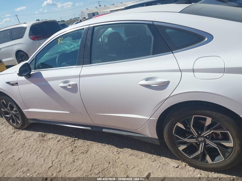 2024 Hyundai Sonata Sel VIN: KMHL64JA0RA411461 Lot: 43378239