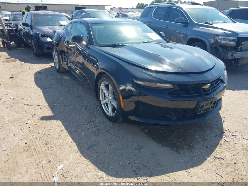 CHEVROLET CAMARO RWD 1LT