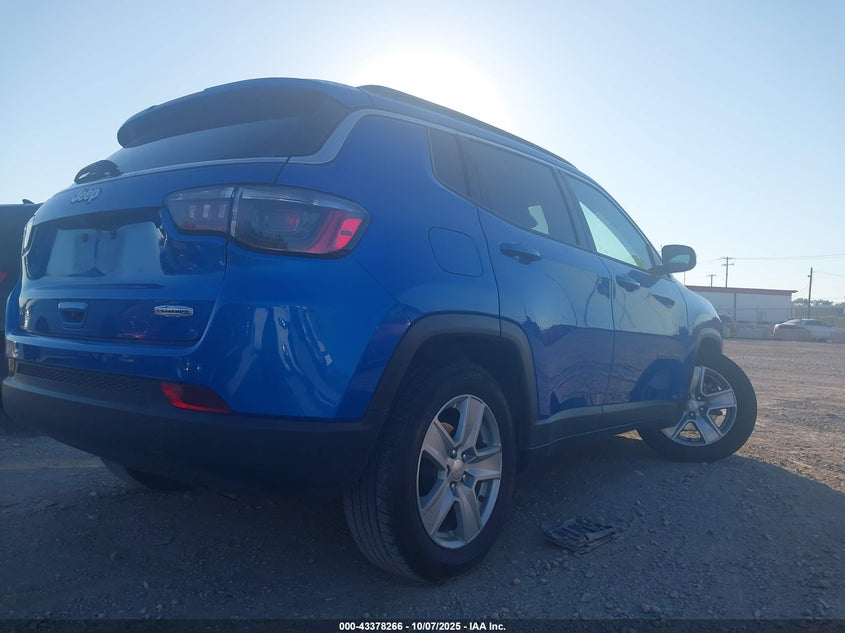 VIN 3C4NJCBB6NT202368 2022 JEEP COMPASS LATITUDE FWD