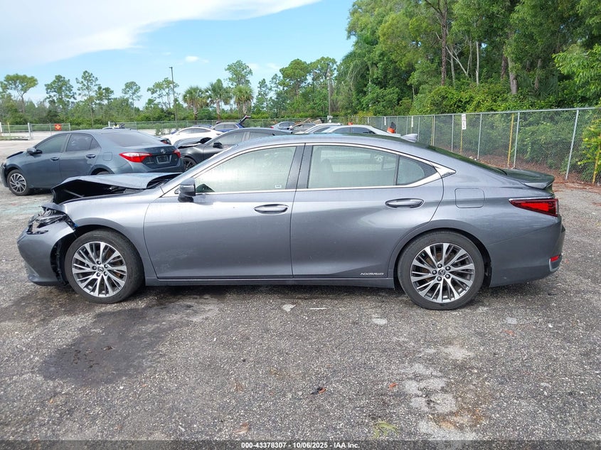 2019 LEXUS ES 300H JTHB21B17K2007855
