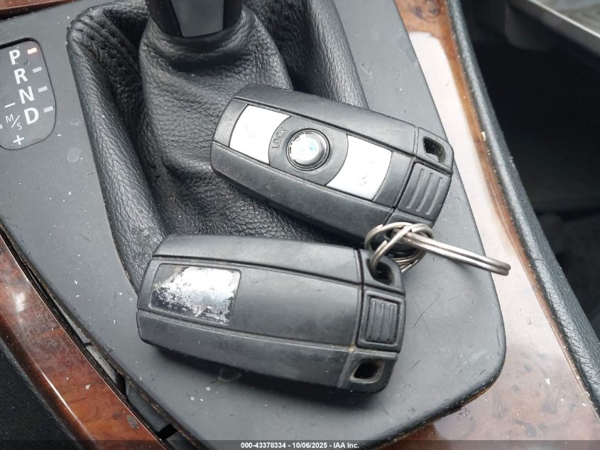 2006 BMW 325I VIN: WBAVB17586NK32801 Lot: 43378334