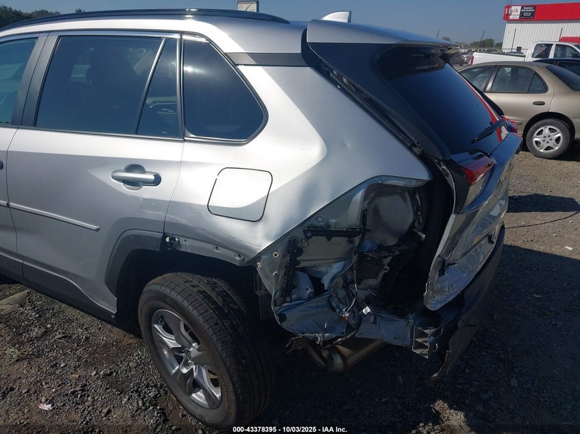 2024 TOYOTA RAV4 XLE - 2T3W1RFV1RC287356