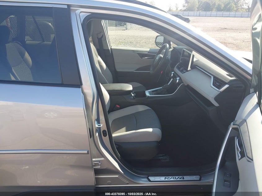 2024 TOYOTA RAV4 XLE - 2T3W1RFV1RC287356