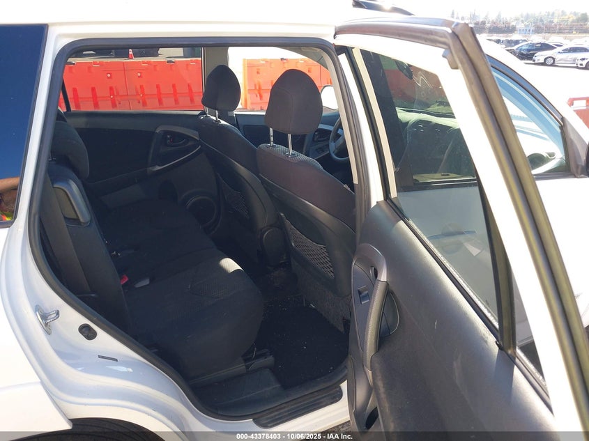 2007 Toyota Rav4 Sport VIN: JTMBD32V975068186 Lot: 43378403