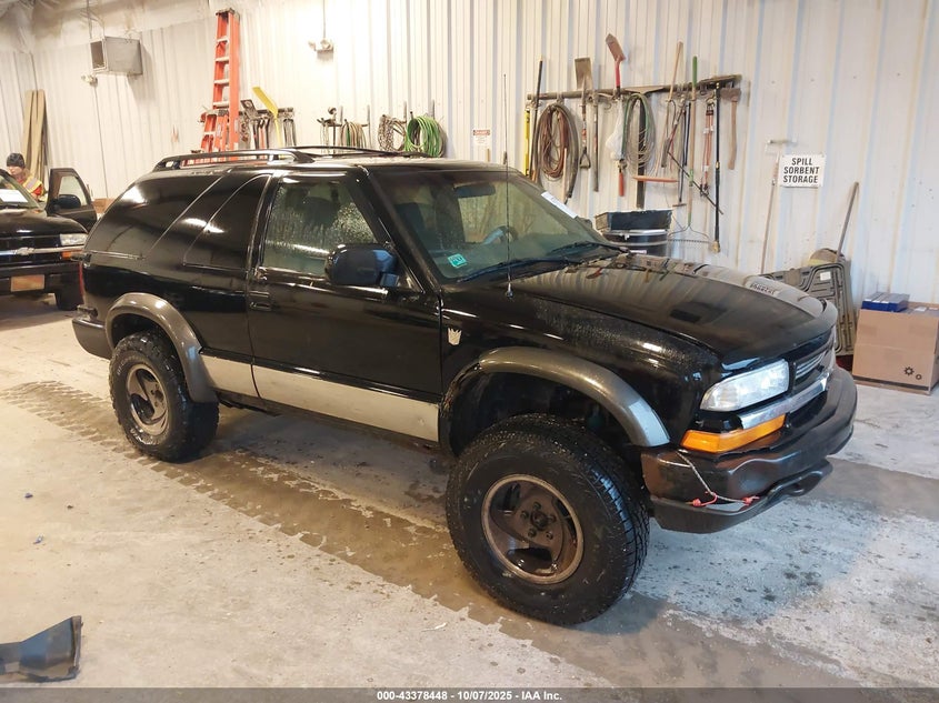 1GNCT18W21K176810 2001 Chevrolet Blazer Ls auction photo 1