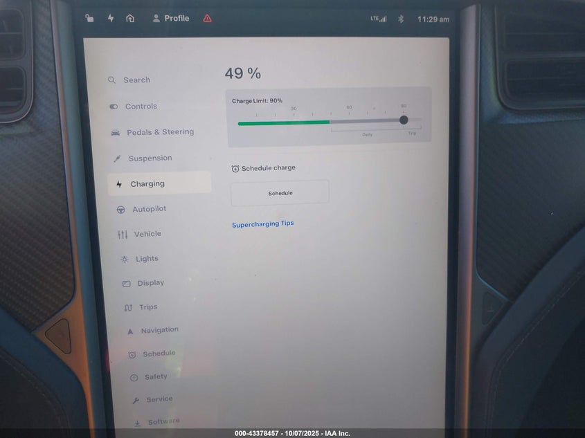 2018 Tesla Model X 100D/75D/P100D VIN: 5YJXCAE20JF127078 Lot: 43378457