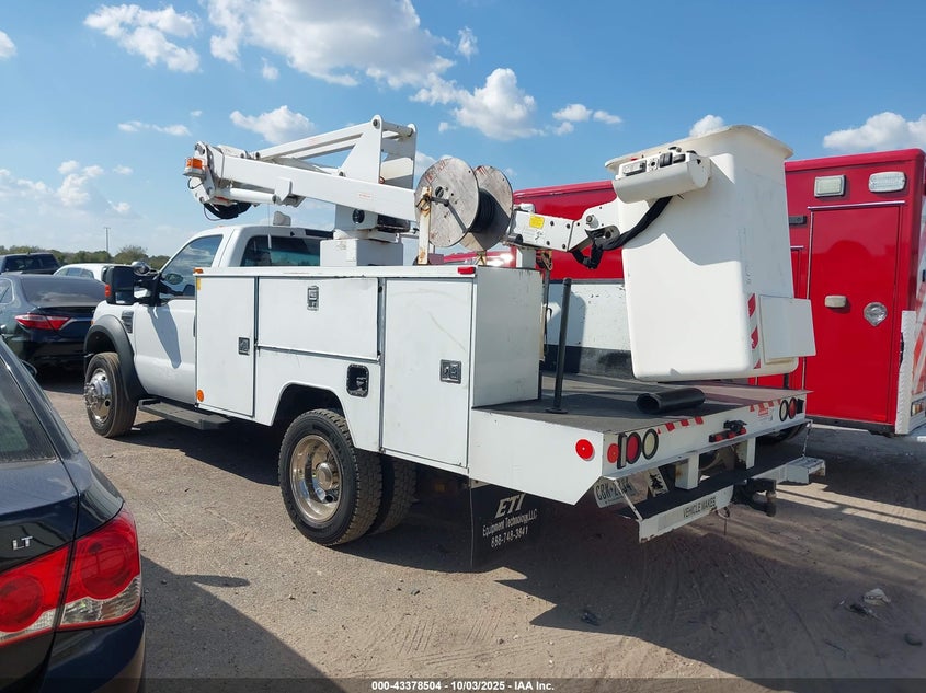 2008 Ford F-450 Chassis Xl/Xlt white truck gasoline 1FDXF46Y58ED45410 photo #4