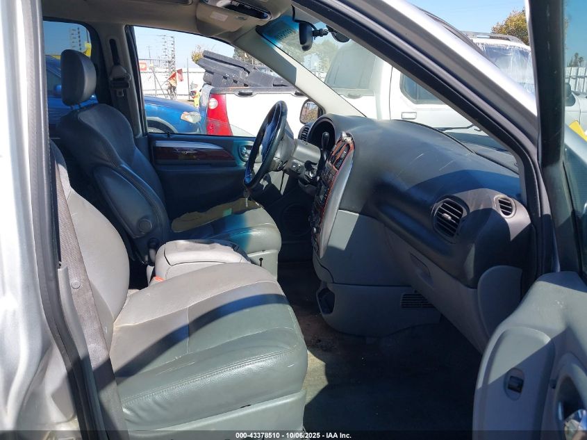 2005 Chrysler Town & Country Limited VIN: 2C4GP64L05R213951 Lot: 43378510