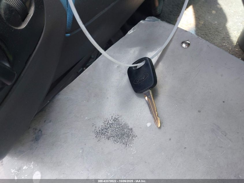 2001 Ford F-150 Xl/Xlt VIN: 2FTZX07251CA73398 Lot: 43378522