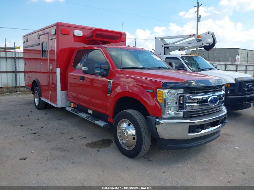 2017 Ford F-550 Chassis Xlt red truck diesel 1FD0X5HT3HED73065 photo #1