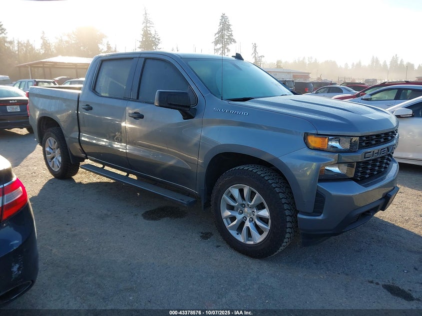 CHEVROLET SILVERADO 1500 4WD SHORT BED CUSTOM