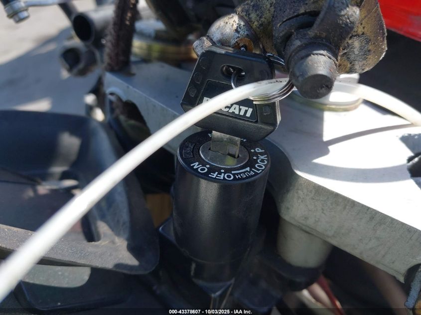 1996 Ducati 900 Ss/Sp/Cr VIN: ZDM1LC4M3TB021528 Lot: 43378607