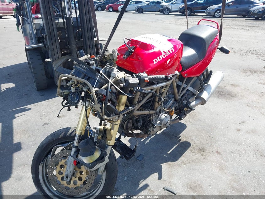 ZDM1LC4M3TB021528 1996 DUCATI 900 photo no. 2