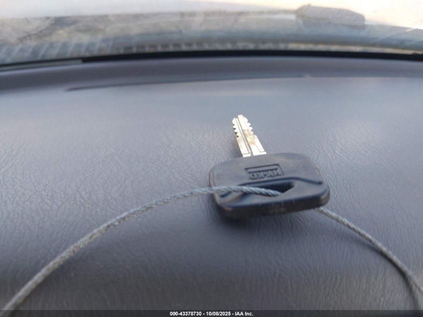 2002 Toyota Tacoma Base V6 VIN: 5TEWN72N92Z032820 Lot: 43378730