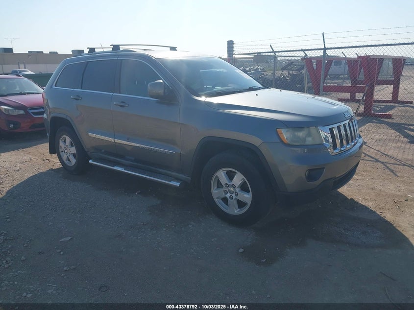 JEEP GRAND CHEROKEE LAREDO