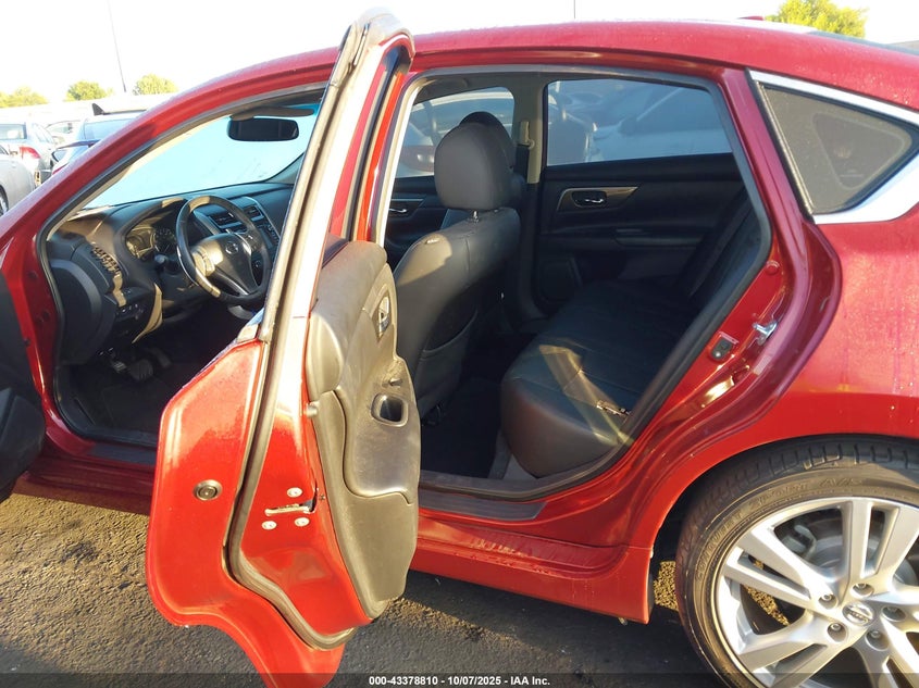 2015 NISSAN ALTIMA 3.5 S/3.5 SL/3.5 SV 1N4BL3AP5FC568769