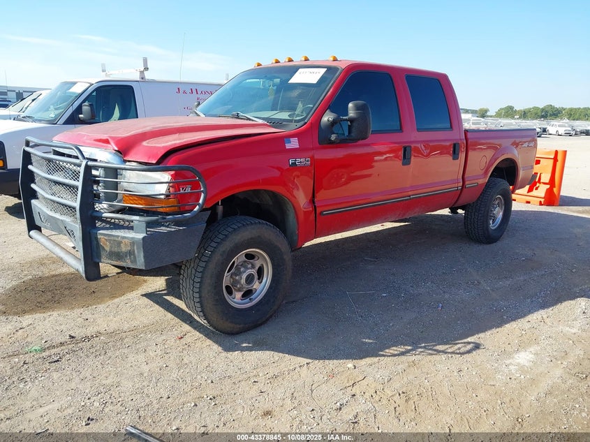 1FTNW21FXXEA54356 1999 FORD F250 photo no. 2