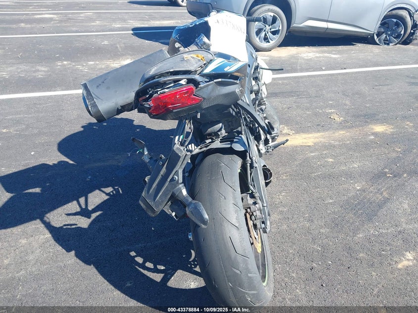 2017 Kawasaki Zx636 F VIN: JKBZXJF17HA012179 Lot: 43378884