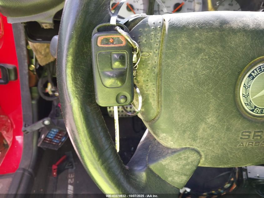 2002 Mercedes-Benz Slk 32 Amg VIN: WDBKK66F02F233876 Lot: 43378932