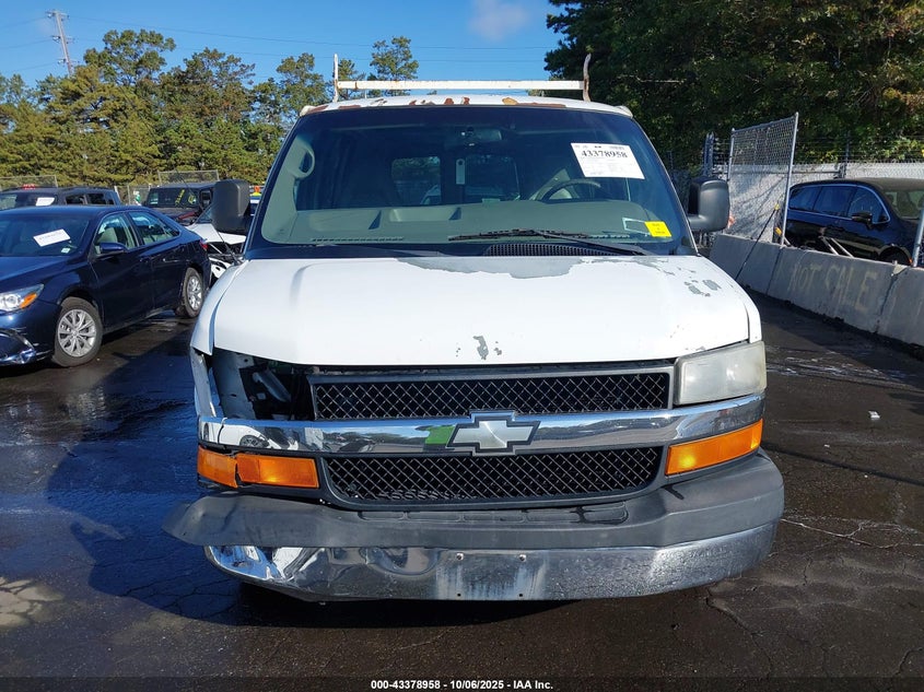 2007 Chevrolet Express Work Van VIN: 1GCGG25V671215042 Lot: 43378958