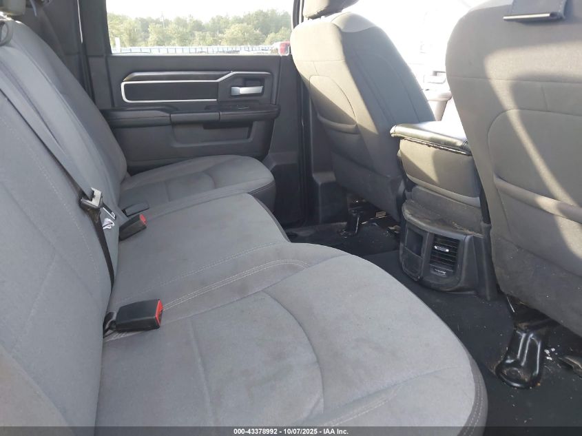 2024 Ram 3500 Big Horn 4X4 8' Box VIN: 3C63RRHL6RG337052 Lot: 43378992