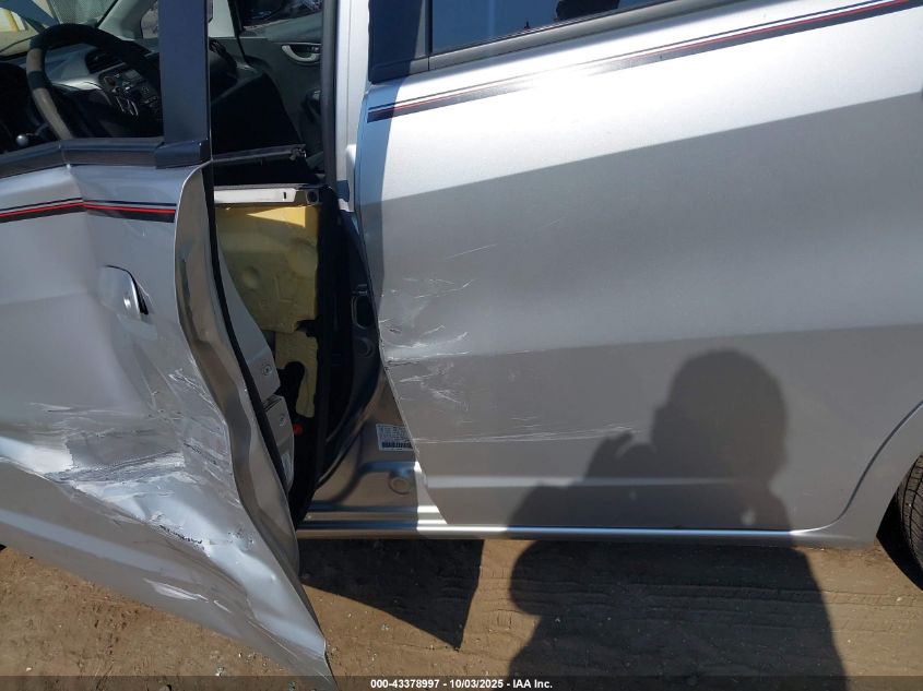 2011 Honda Fit VIN: JHMGE8H33BC028274 Lot: 43378997