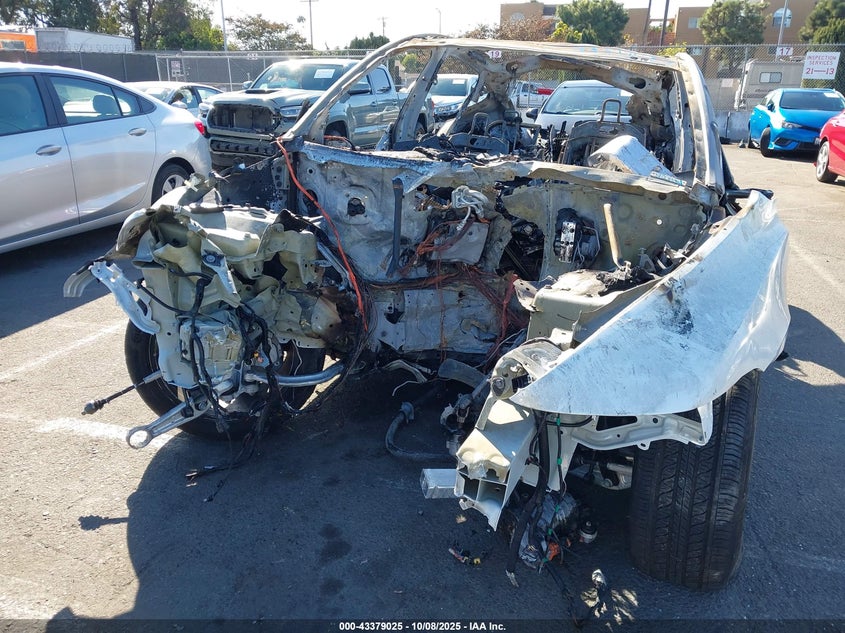 2026 Tesla Model Y Long Range Dual Motor All-Wheel Drive VIN: 7SAYGDED4TF394788 Lot: 43379025