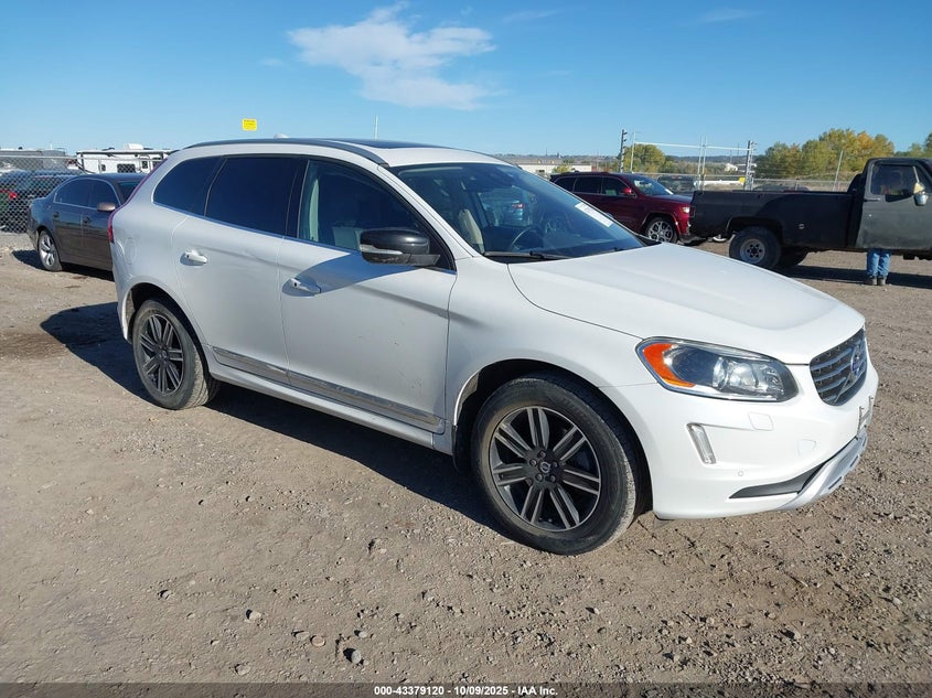 VOLVO XC60 T5 DYNAMIC