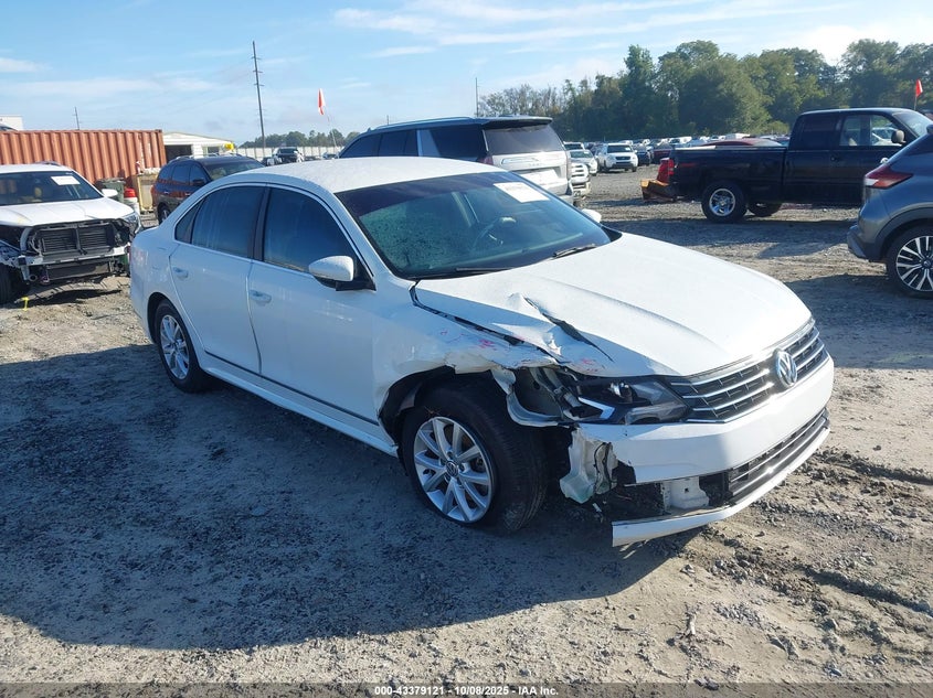 VOLKSWAGEN PASSAT 2016. Lot# 43379121. VIN 1VWAS7A34GC055444. Photo 1