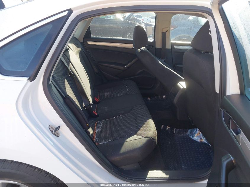 2016 Volkswagen Passat 1.8T S VIN: 1VWAS7A34GC055444 Lot: 43379121