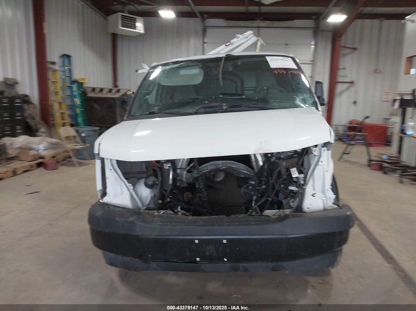 2022 Chevrolet Express Cargo Rwd 2500 Regular Wheelbase Wt VIN: 1GCWGAFP2N1260756 Lot: 43379147