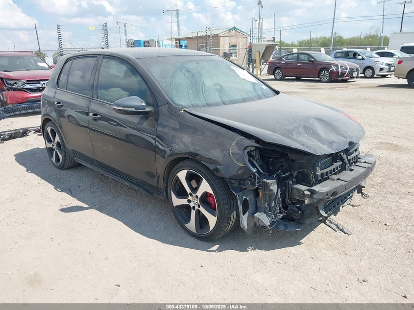 VOLKSWAGEN GOLF GTI WOLFSBURG EDITION