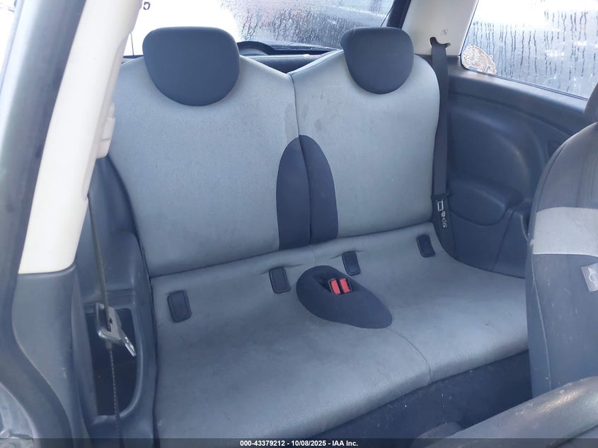 2004 Mini Cooper S VIN: WMWRE33424TD89396 Lot: 43379212