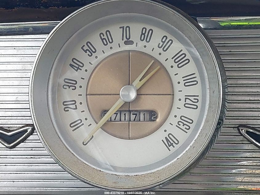 0Y71Y147986 1960 FORD THUNDERBIRD photo no. 7