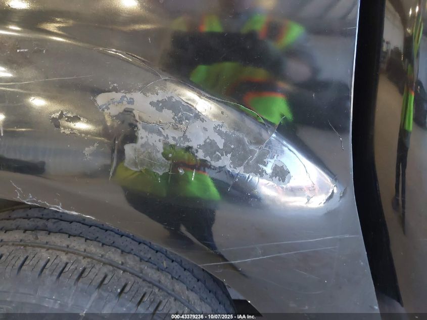 2001 Ford Explorer Sport Trac VIN: 1FMZU77E61UB88325 Lot: 43379236