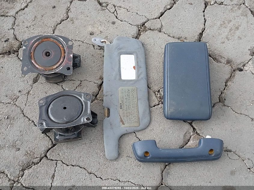 1988 Toyota Camry Dlx VIN: JT2SV21EXJ0159084 Lot: 43379255