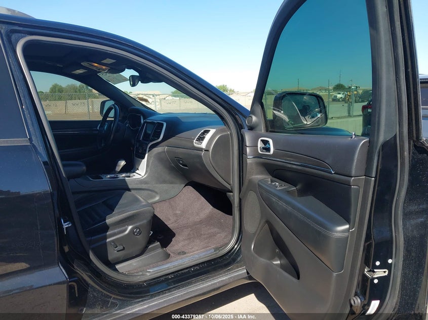 1C4RJEBG3JC281464 2018 JEEP GRAND CHEROKEE photo no. 5